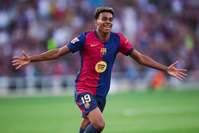 尽管失去明星球员，上海海港依然连胜两场，领跑中超积分榜